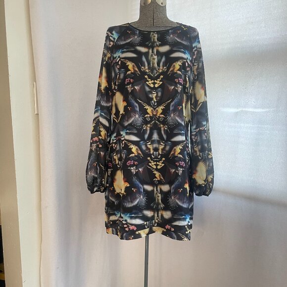 Ted Baker London Dresses & Skirts - Ted Baker London multicolored bird print dress with beaded accents